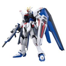 Carica l'immagine nel visualizzatore di Gallery, GUNPLA HGUC ZGMF-X10A FREEDOM GUNDAM 1/144