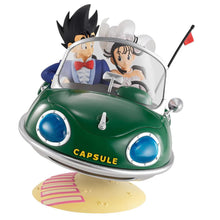 Load image into Gallery viewer, DRAGON BALL ICHIBANSHO GOKU & CHI-CHI WITH HOVERCAR