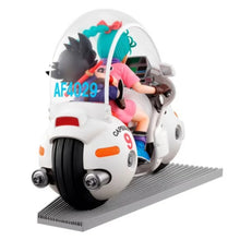 Carica l'immagine nel visualizzatore di Gallery, DRAGON BALL ICHIBANSHO BULMA AND GOKU ON BIKE