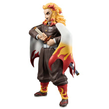 Load image into Gallery viewer, DEMON SLAYER GRANDISTA KYOJURO RENGOKU