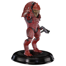 Carica l'immagine nel visualizzatore di Gallery, MASS EFFECT URDNOT WREX FIGURE