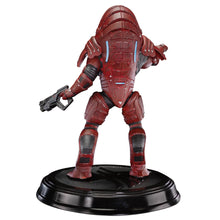Carica l'immagine nel visualizzatore di Gallery, MASS EFFECT URDNOT WREX FIGURE