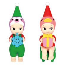 Carica l'immagine nel visualizzatore di Gallery, SONNY ANGELS SANTA'S LITTLE HELPER SERIES BLIND BOX