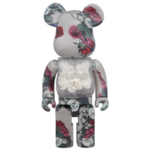 Carica l'immagine nel visualizzatore di Gallery, BEARBRICK 400% FLORA GLOW IN THE DARK
