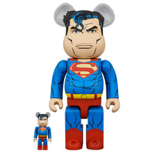 Carica l'immagine nel visualizzatore di Gallery, BEARBRICK 100% 400% THE DARK KNIGHT RETURNS SUPERMAN