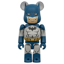 Carica l'immagine nel visualizzatore di Gallery, BEARBRICK 100% CHASE BATMAN HUSH #1 SINGLE FIGURE