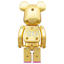 Carica l'immagine nel visualizzatore di Gallery, BEARBRICK 200% HAJIME SORAYAMA GOLD CHOGOKIN