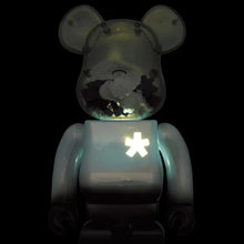 Carica l'immagine nel visualizzatore di Gallery, BEARBRICK 400% ERIC HAZE DAMAGED BOX