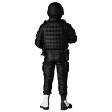 Carica l'immagine nel visualizzatore di Gallery, BRANDALISM RIOT COP STATUE ORIGINAL VERSION