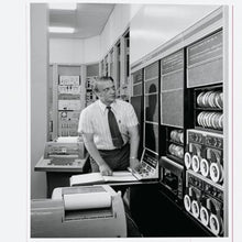 Carica l'immagine nel visualizzatore di Gallery, THE COMPUTER