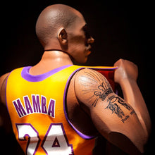 Carica l'immagine nel visualizzatore di Gallery, LEGEND EIGHTTWOFOUR