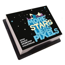 Carica l'immagine nel visualizzatore di Gallery, JEREMYVILLE CSA DAILY DESKTOP CALENDAR 2020