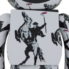 Carica l'immagine nel visualizzatore di Gallery, BEARBRICK 1000% HIGHWAYMAN