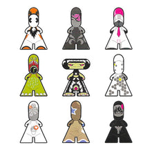 Load image into Gallery viewer, ZEE DESIGNER SERIES ONE BLIND BOX