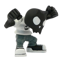 Carica l'immagine nel visualizzatore di Gallery, 4-INCH DEVIL TOYER WHITE T-SHIRT BOBBLE HEAD