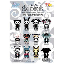 Carica l'immagine nel visualizzatore di Gallery, 2.5-INCH QEE SKELANIMALS ARTIST SERIES 2 BLIND BOX