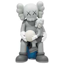 Carica l&#39;immagine nel visualizzatore di Gallery, KAWS:HOLIDAY THAILAND GREY
