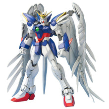 Carica l'immagine nel visualizzatore di Gallery, GUNPLA MG XXXG-00W0 WING GUNDAM ZERO EW 1/100
