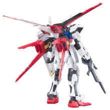 Carica l'immagine nel visualizzatore di Gallery, GUNPLA RG 03 GAT-X 105 AILE STRIKE GUNDAM 1/144
