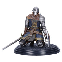 Carica l&#39;immagine nel visualizzatore di Gallery, DARK SOULS SCULPT COLLECTION KNIGHT OF ASTORA OSCAR
