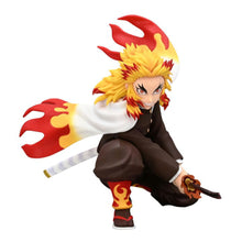 Carica l'immagine nel visualizzatore di Gallery, DEMON SLAYER NOODLE STOPPER KYOJURO RENGOKU BATTLE VERSION
