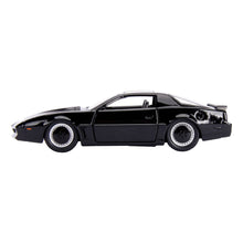 Carica l'immagine nel visualizzatore di Gallery, KNIGHT RIDER KITT DIE-CAST MODEL 1:32
