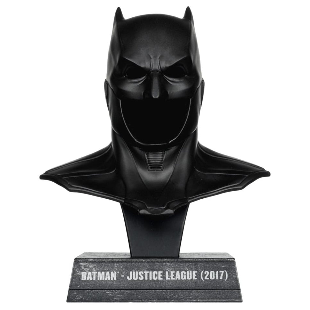 JUSTICE LEAGUE 2017 BATMAN COWL REPLICA 1:3