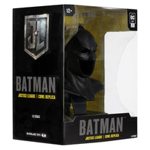 Carica l&#39;immagine nel visualizzatore di Gallery, JUSTICE LEAGUE 2017 BATMAN COWL REPLICA 1:3
