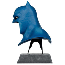 Carica l&#39;immagine nel visualizzatore di Gallery, THE DARK KNIGHT RETURNS 1986 BATMAN COWL REPLICA 1:3
