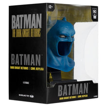 Carica l&#39;immagine nel visualizzatore di Gallery, THE DARK KNIGHT RETURNS 1986 BATMAN COWL REPLICA 1:3
