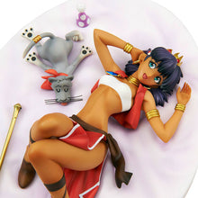 Carica l'immagine nel visualizzatore di Gallery, NADIA THE SECRET OF BLUE WATERS 30TH ANNIVERSARY STATUE
