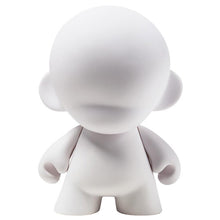 Carica l&#39;immagine nel visualizzatore di Gallery, MUNNYWORLD 7-INCH MUNNY WHITE
