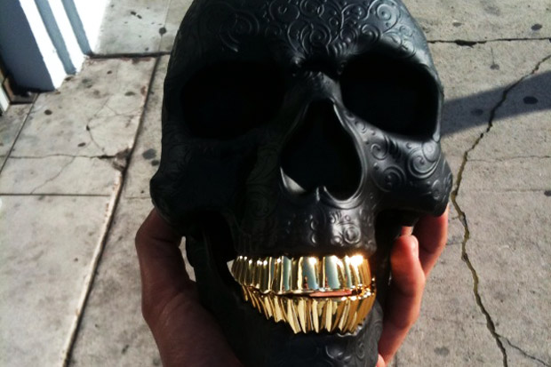 ssur-kidrobot-skull-preview-1