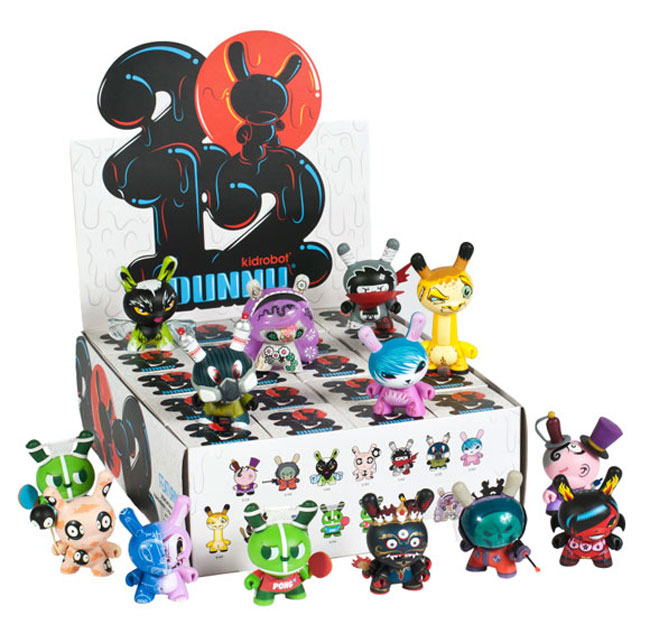 3-inch-dunny-series-2012-case