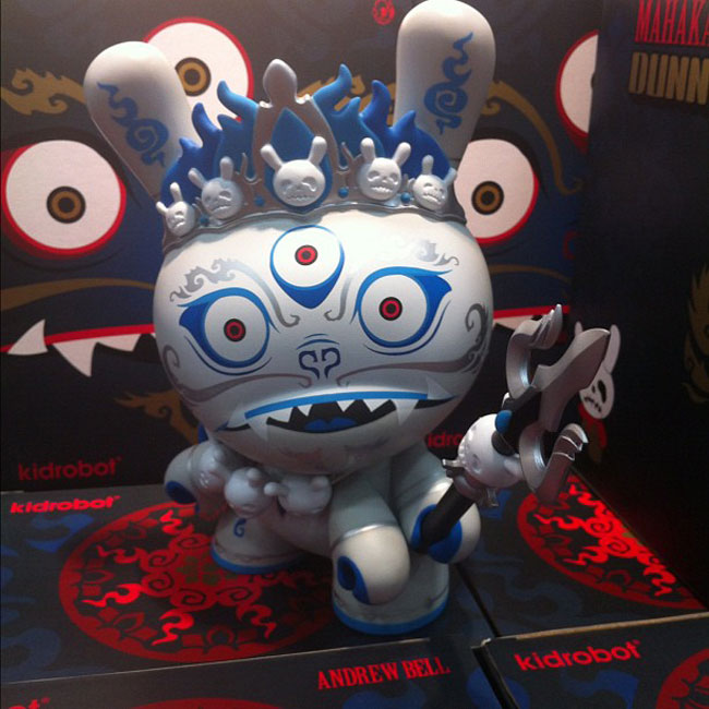 sdcc-2012-kidrobot-makahala-dunny