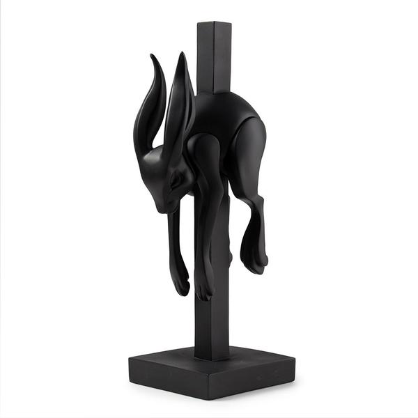 resin-jumper-medium-figure-by-colus-black-4_600x