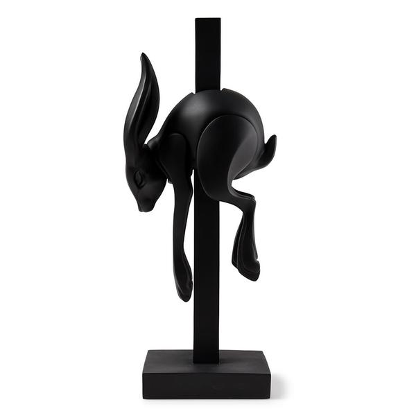 resin-jumper-medium-figure-by-colus-black-5_600x